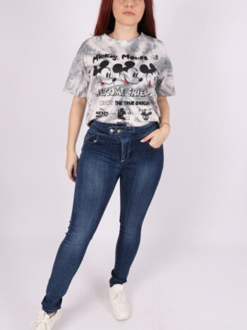 Blugi dama cu efect nasturi