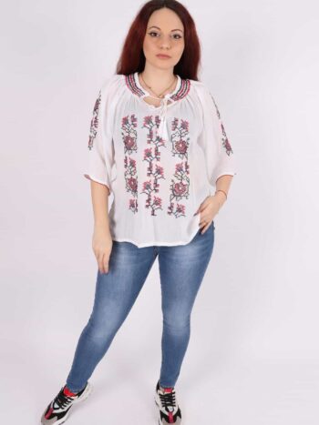 Ie din panza topita cu broderie