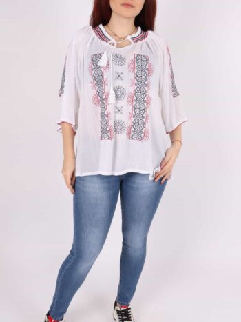 Ie dama traditionala cu broderie