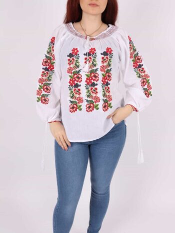 Ie dama traditionala cu broderie