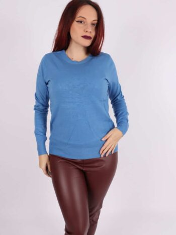 Pulover cu dantela brodata