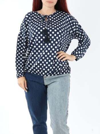 Bluza lejera cu print si maneca lunga.