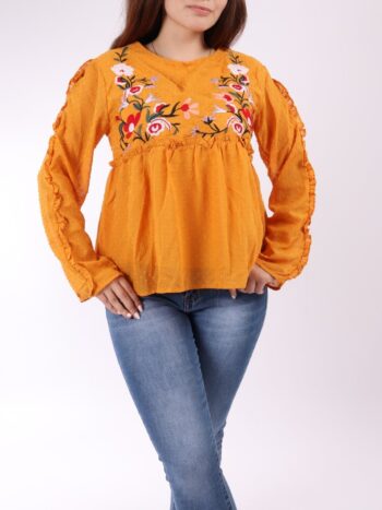 Bluza volanase si broderie