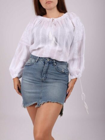 Ie dama traditionala cu broderie