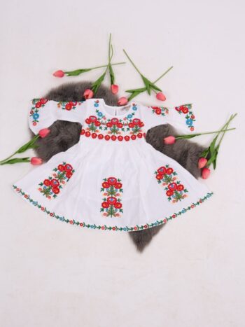 Rochie traditionala fetite cu broderie