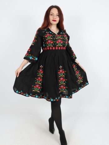 Rochie traditionala dama cu broderie