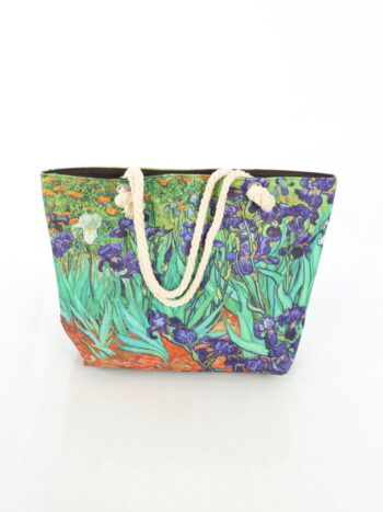 Geanta de plaja 30x45cm cu manere si inchidere prin fermoar.