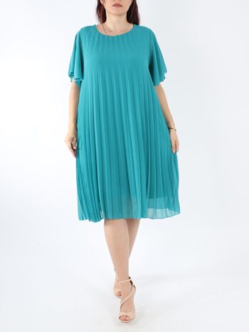 Rochie lejera cu dublura si maneca scurta.