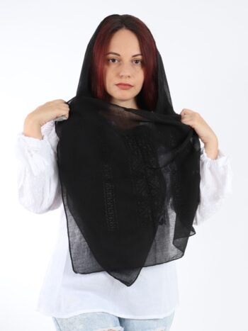 Marama neagra brodata pe panza de bumbac