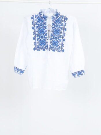 Camasa traditionala de baieti din panza de bumbac 100%.