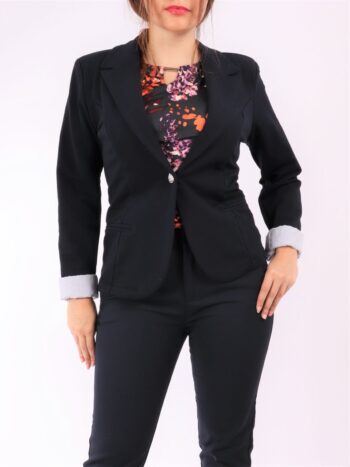 Sacou dama din 100%bumbac cu guler rever si inchidere prin nasturi.