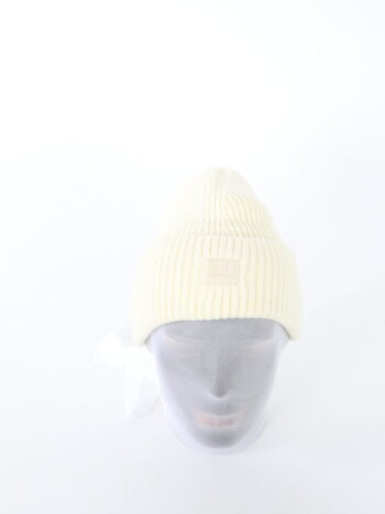 Caciula dama tip fes pentru zile infrigurate de iarna.