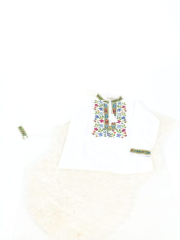 Camasa traditionala de baieti din panza de bumbac 100%.