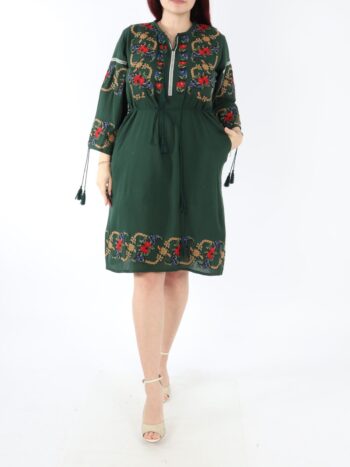 Rochie traditionala lunga din bumbac 100% cu broderie colorata.