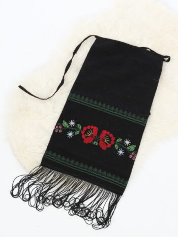 Catrinta, fota traditionala cu broderie florala din doua parti fata/spate