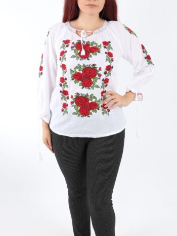 Ie traditionala dama brodata pe panza alba de bumbac.