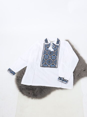 Camasa traditionala de baieti din panza de bumbac 100%.