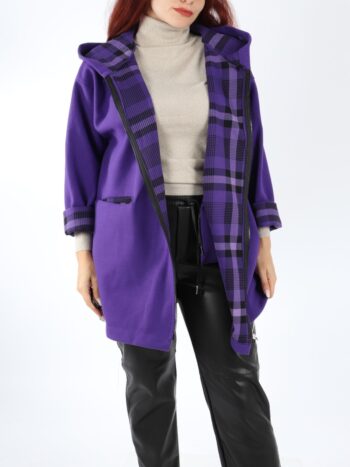 Palton dama cu gluga, inchidere prin fermoar si buzunare.