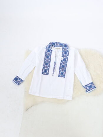 Camasa traditionala de baieti din panza de bumbac 100%.