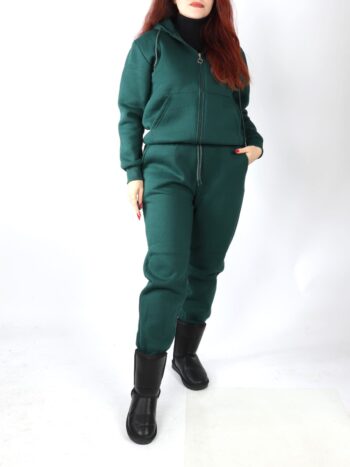 Compleu trening gros si confortabil.