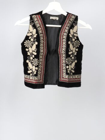 Vesta traditionala pentru copii cu broderie.