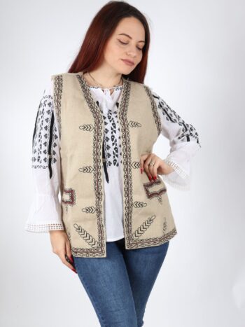 Vesta traditionala cu broderie colorata