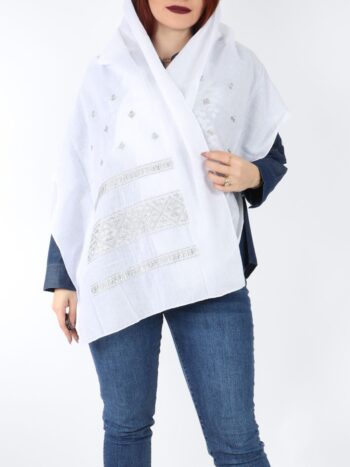 Marama alba brodata pe panza de bumbac 160/40 cm