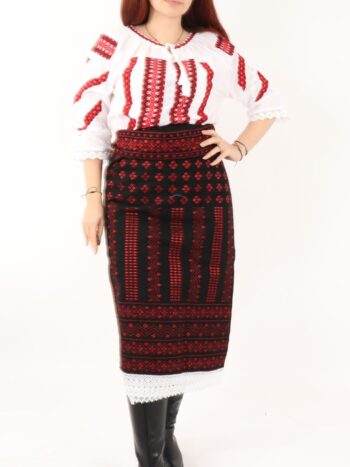 Set catrinta si brau traditional cu broderie colorata