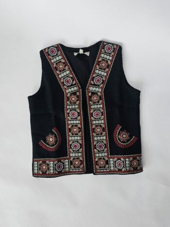 Vesta traditionala pentru copii cu broderie