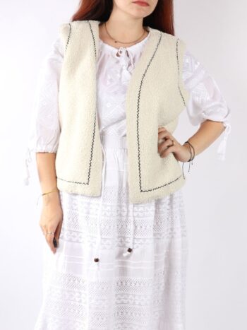 Vesta traditionala din lana brodata S-3XL