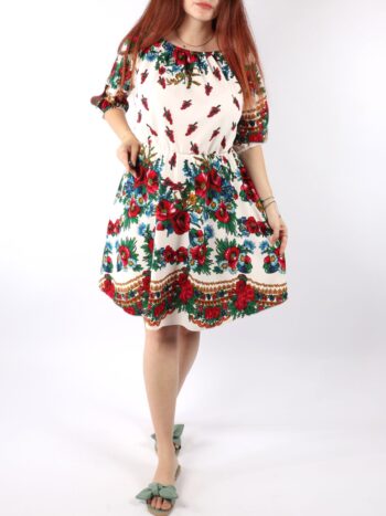 Rochie cu motive traditionale